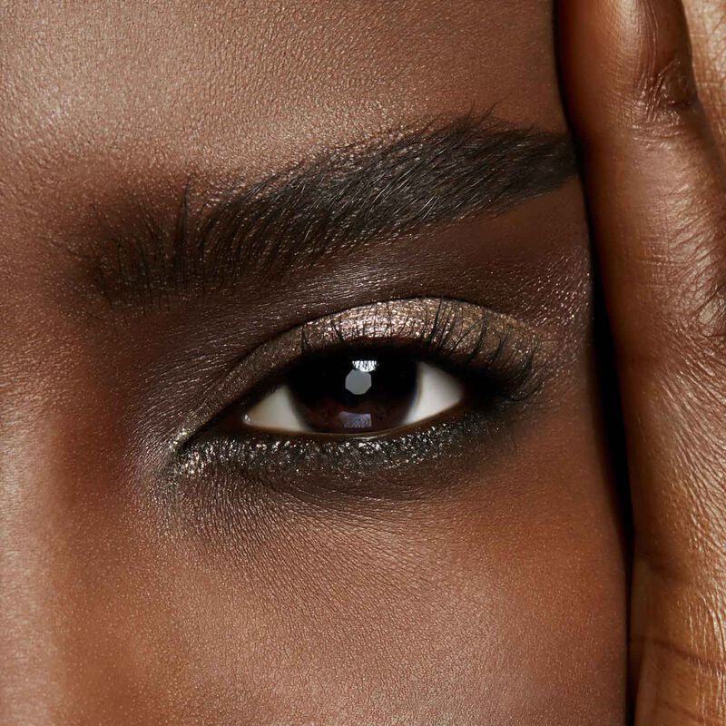 MAC Dazzleshadow Extreme Eye Shadow image number 3